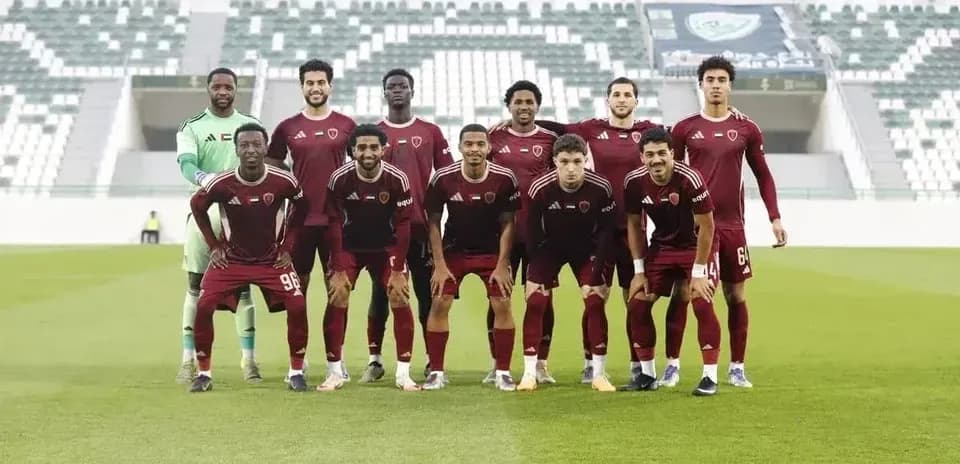 Команда Аль Вахда U23 на поле