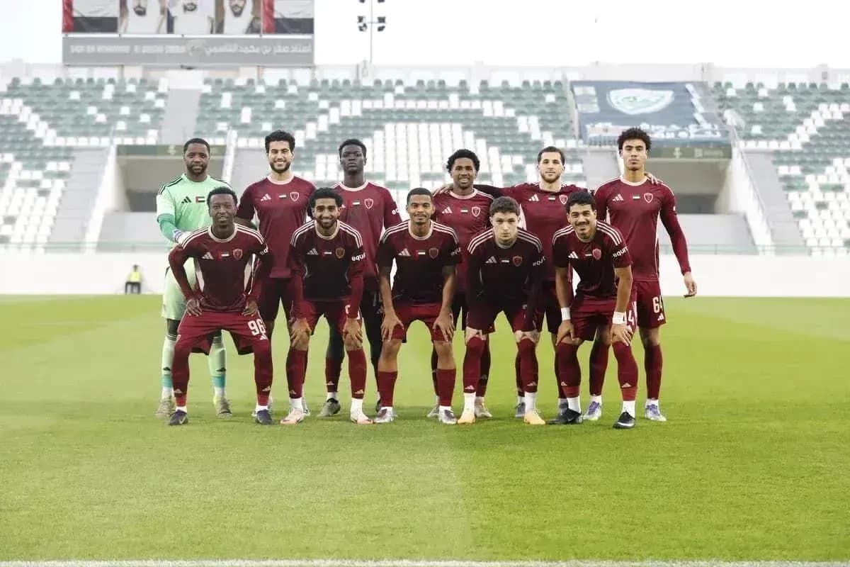 Команда Аль Вахда U23 на поле